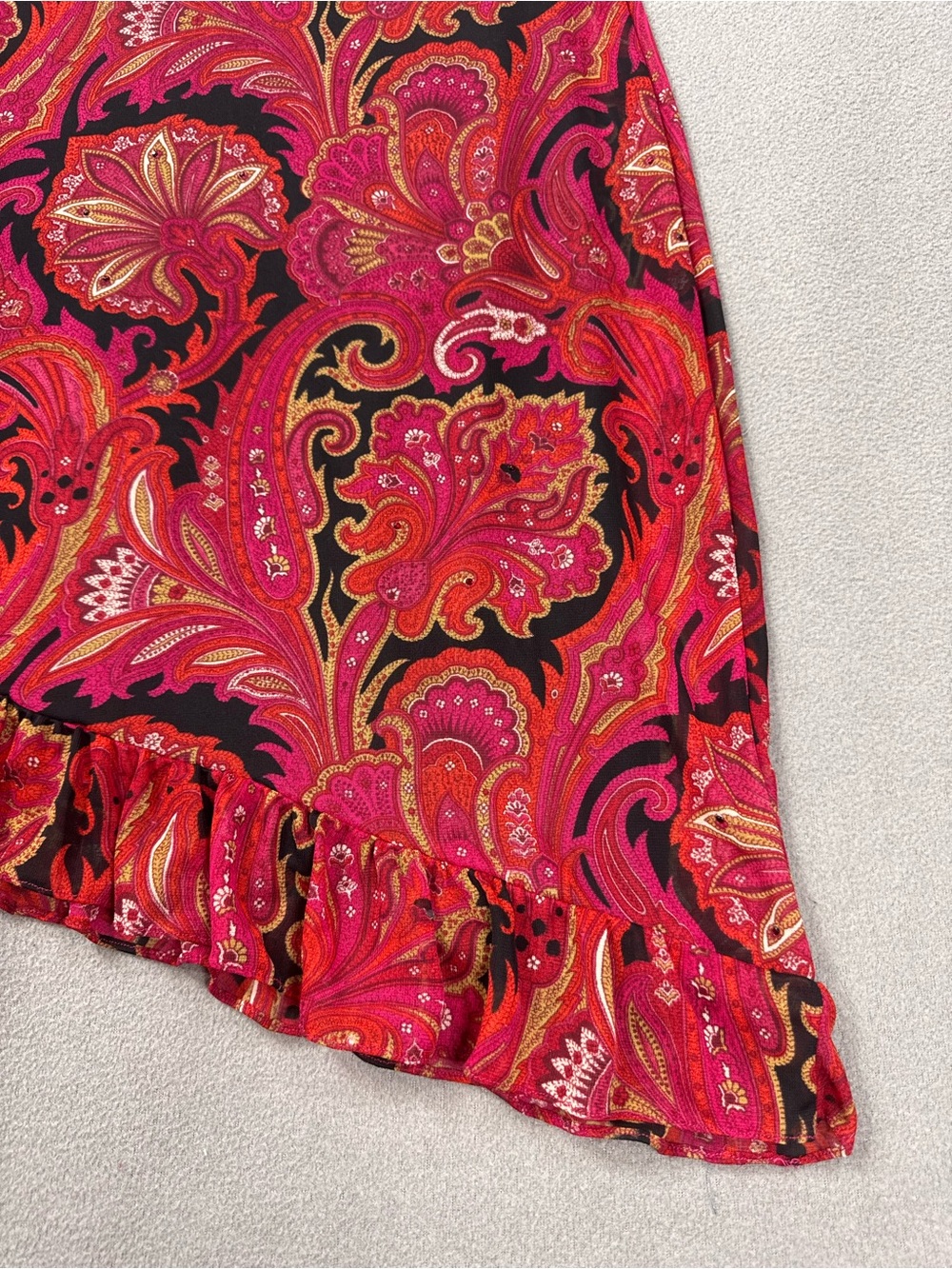 Vintage 90’s Bias Cut Sleeveless Paisley Sheath Dress in Red and Black, Large - Picture 9 of 15